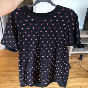 Adidas men’s large logo printed tee - Black & red